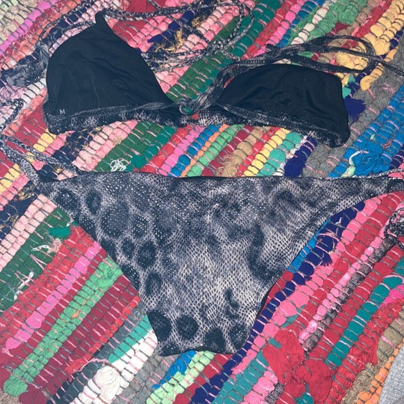 Zikger®️ Vintage Handmade Rainbow Sparkle atop Charcoal 🐍Skin String Bikini - Picture 5 of 6